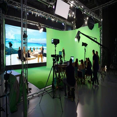 Как симулятор вождения и полета имитирует полет в лесистой местности?